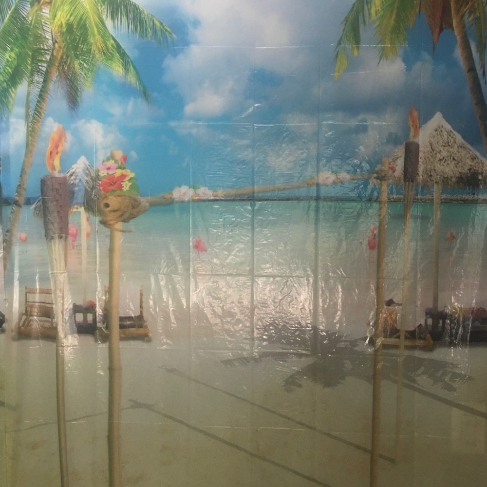 Meet your Posher, Beach Shop